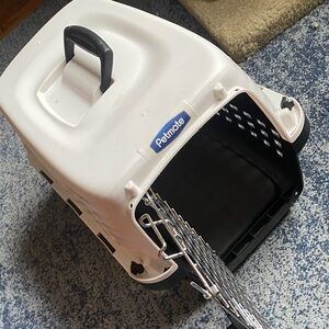 Petmate Black and White Small Pet Carrier